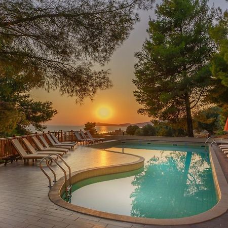 Greek Pride Cronwell Rahoni Hotel (Adults Only) Nea Skioni Exterior foto