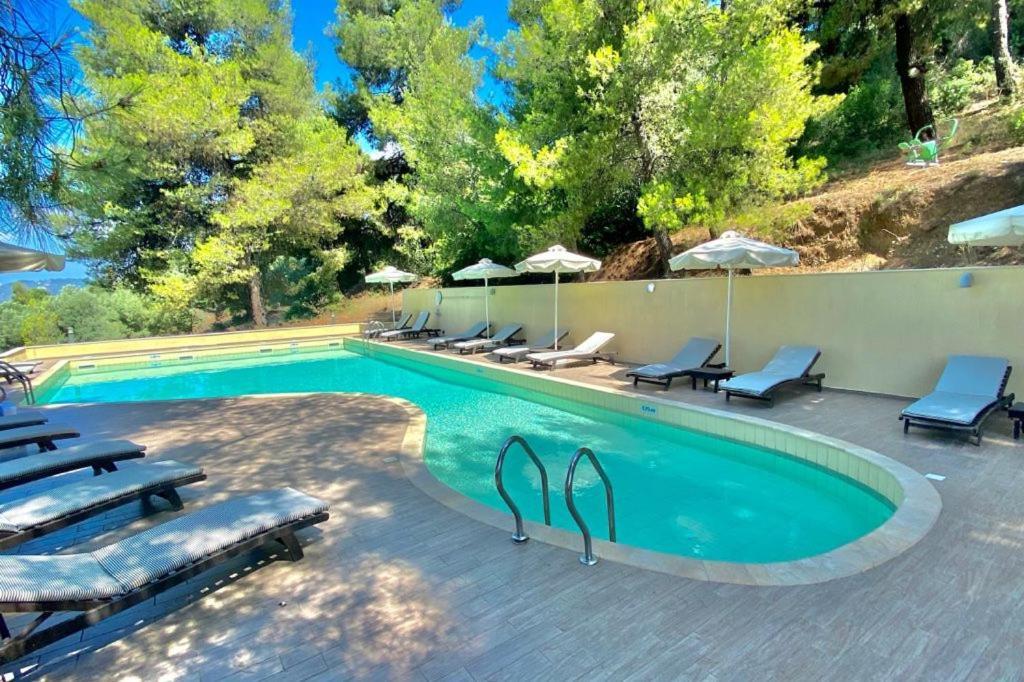 Greek Pride Cronwell Rahoni Hotel (Adults Only) Nea Skioni Exterior foto