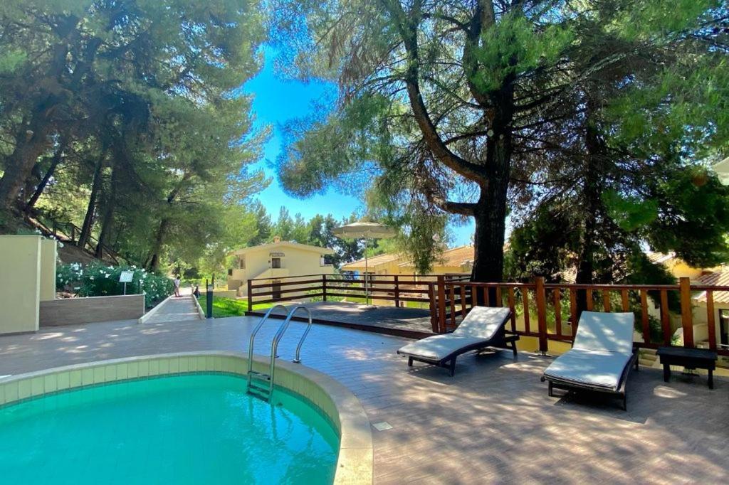 Greek Pride Cronwell Rahoni Hotel (Adults Only) Nea Skioni Exterior foto