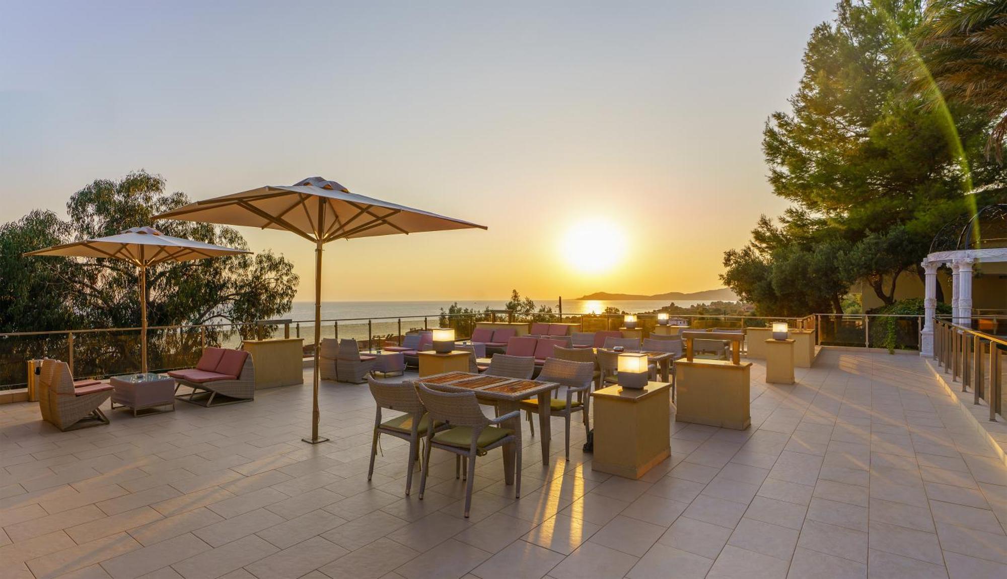 Greek Pride Cronwell Rahoni Hotel (Adults Only) Nea Skioni Exterior foto